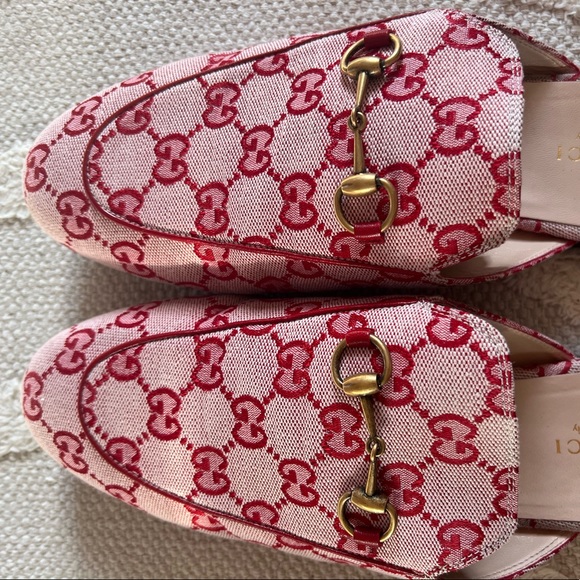 Gucci Princetown Mule - Picture 2 of 5
